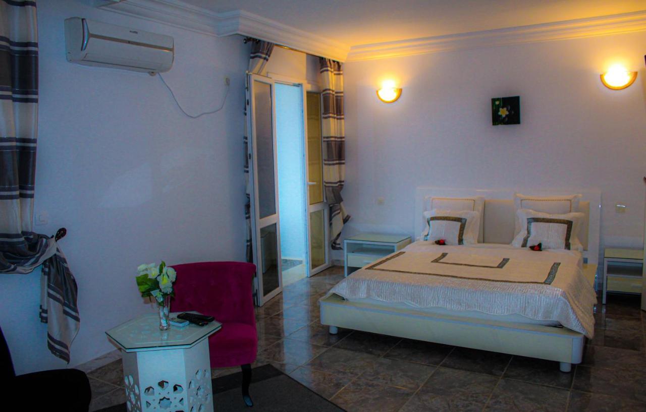 Residence Les Camelias Tabarka Esterno foto